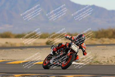 media/Dec-17-2022-SoCal Trackdays (Sat) [[224abd9271]]/Turn 15 (155pm)/